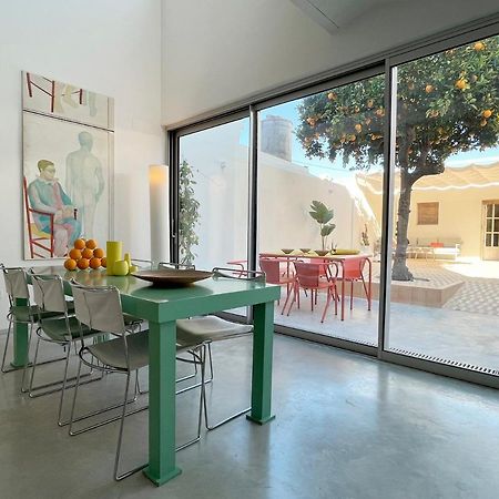 Design & Art, Patio With Orange Tree, Near Seville Carrion de Los Cespedes Zewnętrze zdjęcie